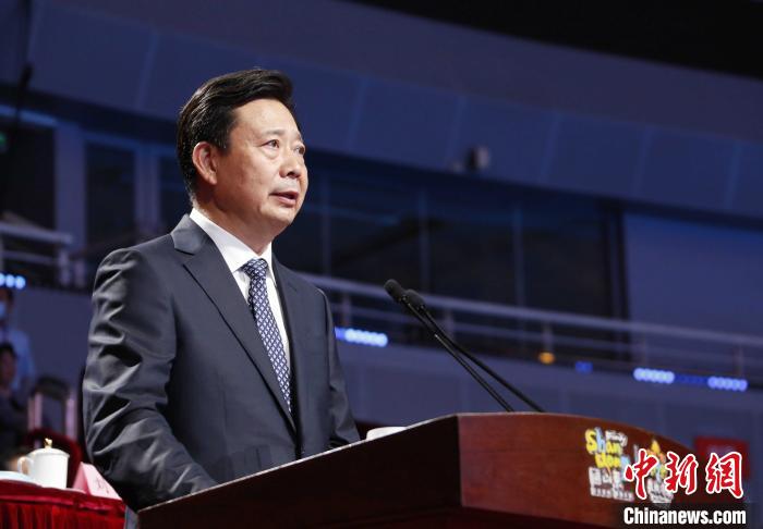 中国文化和旅游部副部长李群出席大会开幕式并致辞。　沙见龙 摄