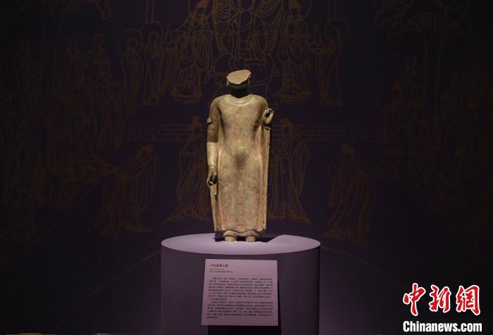 展厅现场 余冠辰 摄