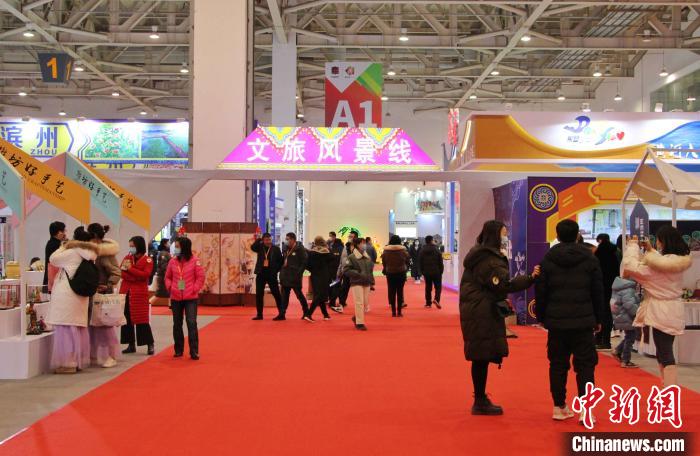 资料图：图为第十三届文展会在山东潍坊开幕。　赵晓 摄