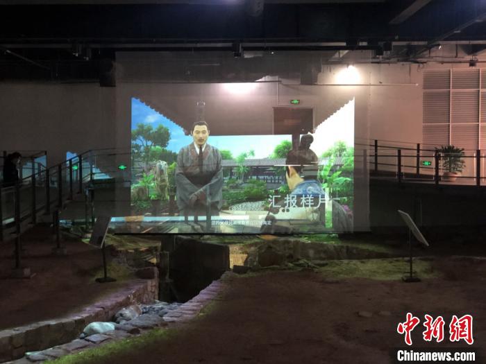 全息纱幕投影演绎。广州市文化广电旅游局 供图 　摄