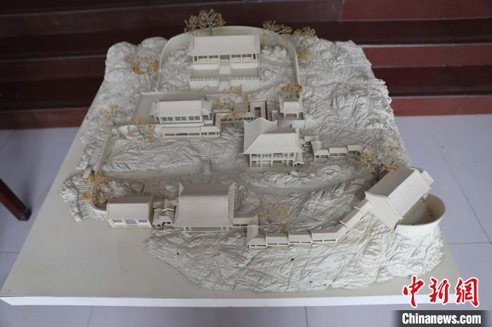 避暑山庄秀起堂复原效果图 承德市文物局和中央美术学院避暑山庄复原研究课题组制 摄